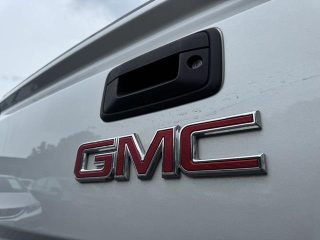 used 2015 GMC Sierra 1500 car, priced at $14,995