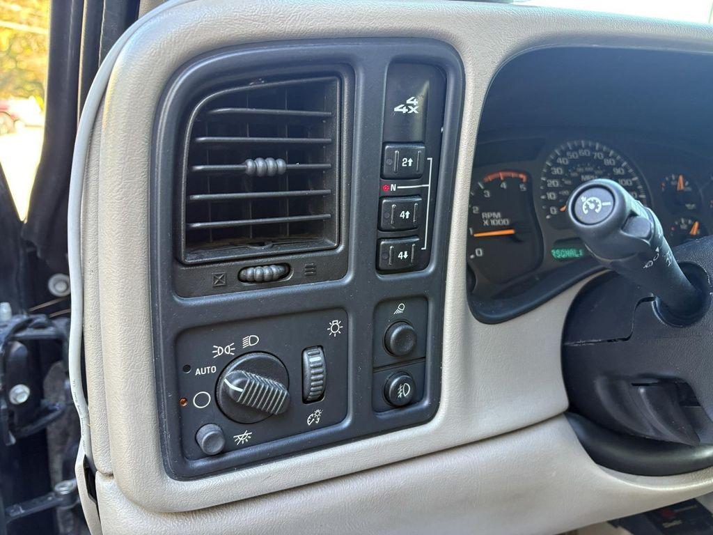 used 2003 Chevrolet Silverado 2500 car, priced at $14,995