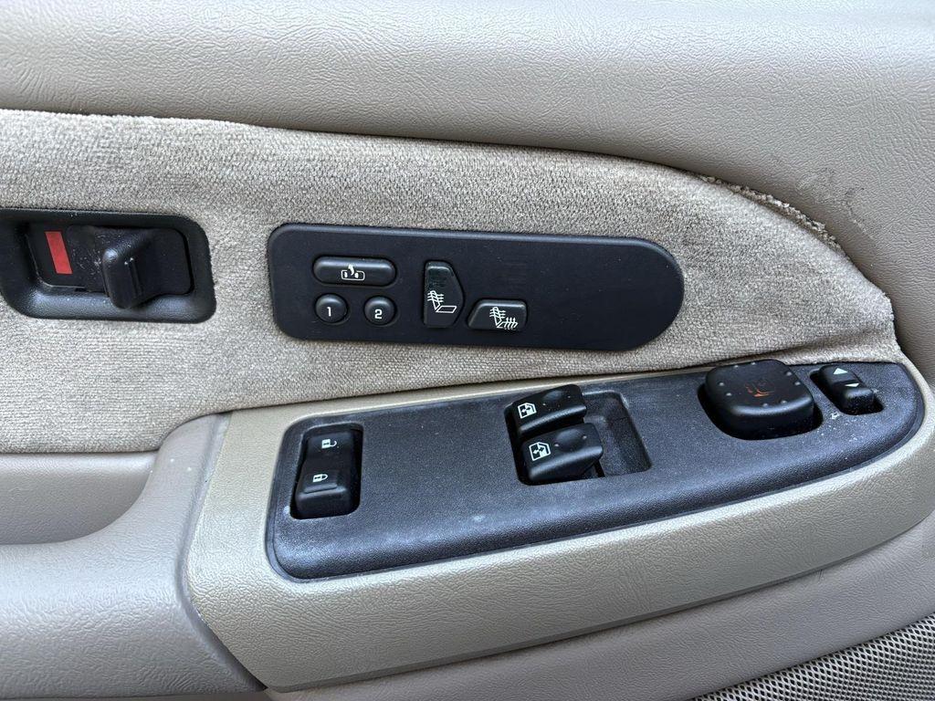 used 2003 Chevrolet Silverado 2500 car, priced at $14,995