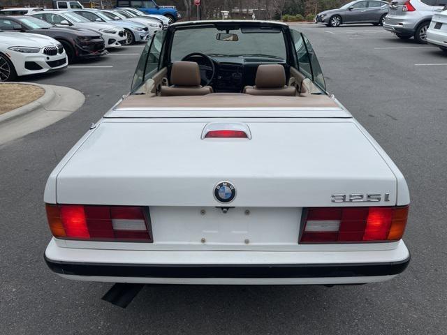 used 1992 BMW 325 car, priced at $10,995