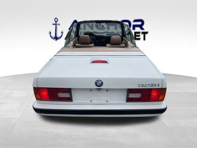used 1992 BMW 325 car, priced at $12,995
