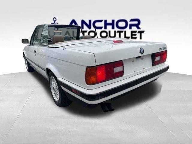 used 1992 BMW 325 car, priced at $10,995