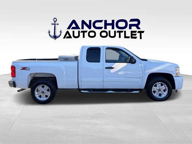 used 2008 Chevrolet Silverado 1500 car, priced at $11,888