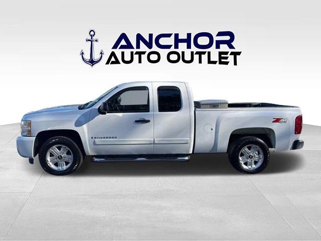 used 2008 Chevrolet Silverado 1500 car, priced at $11,888