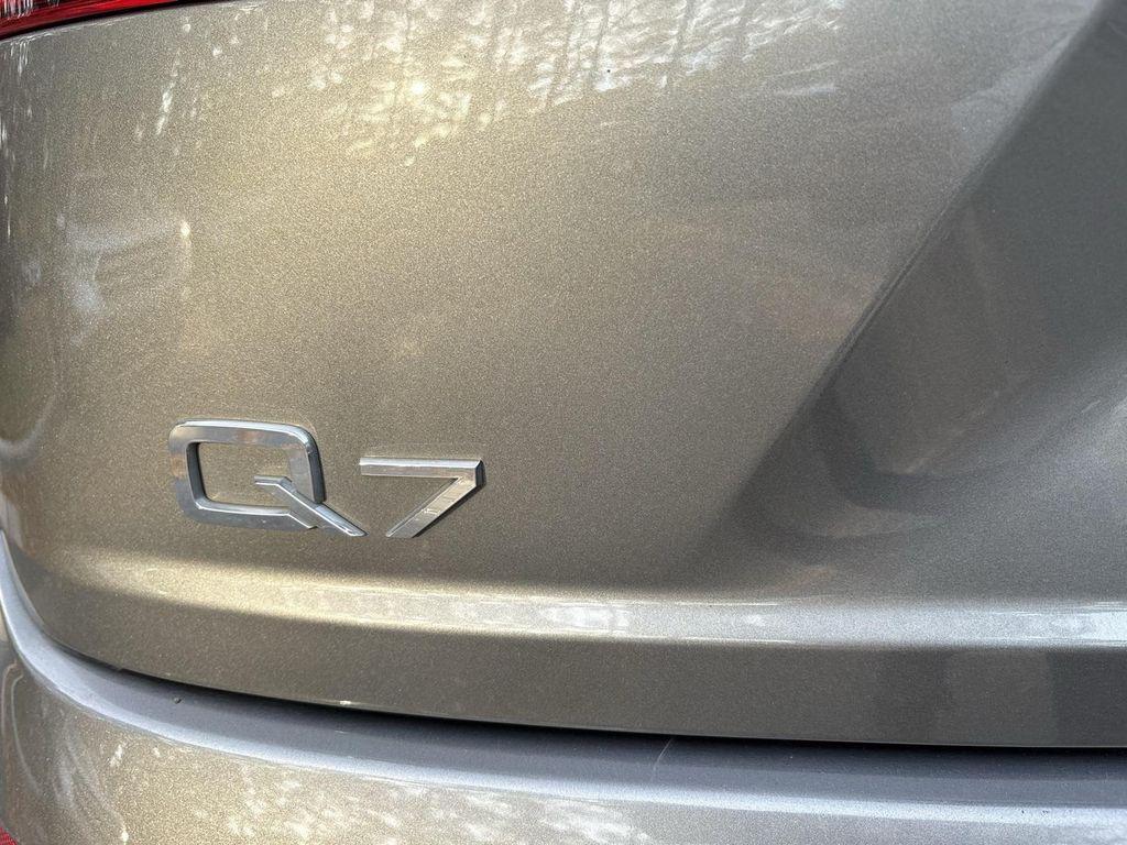 used 2018 Audi Q7 car, priced at $14,995