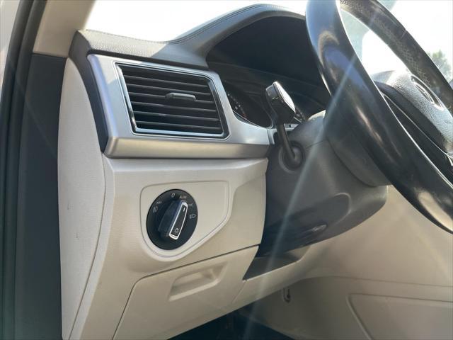 used 2018 Volkswagen Atlas car, priced at $15,995