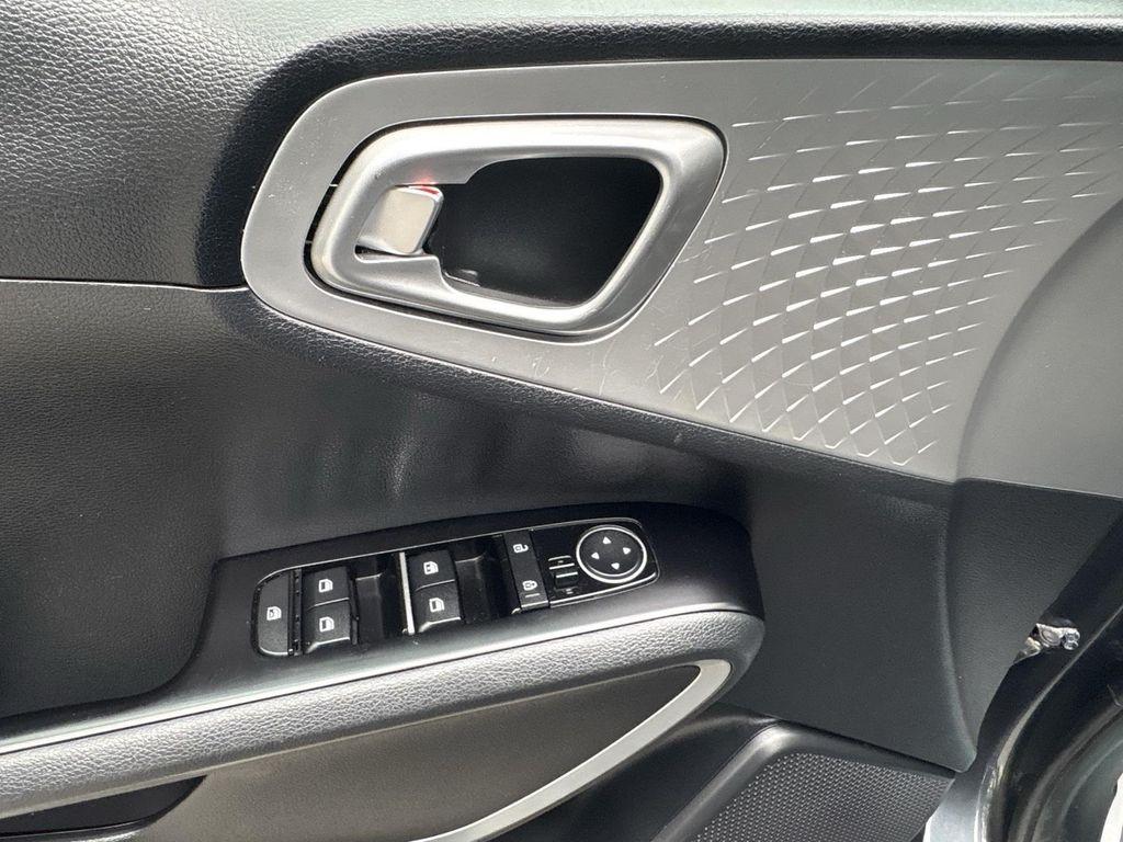 used 2022 Kia Soul car, priced at $14,525