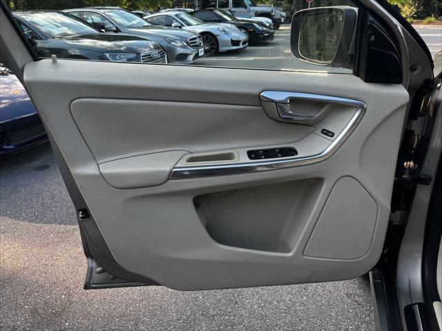 used 2015 Volvo XC60 car, priced at $9,995