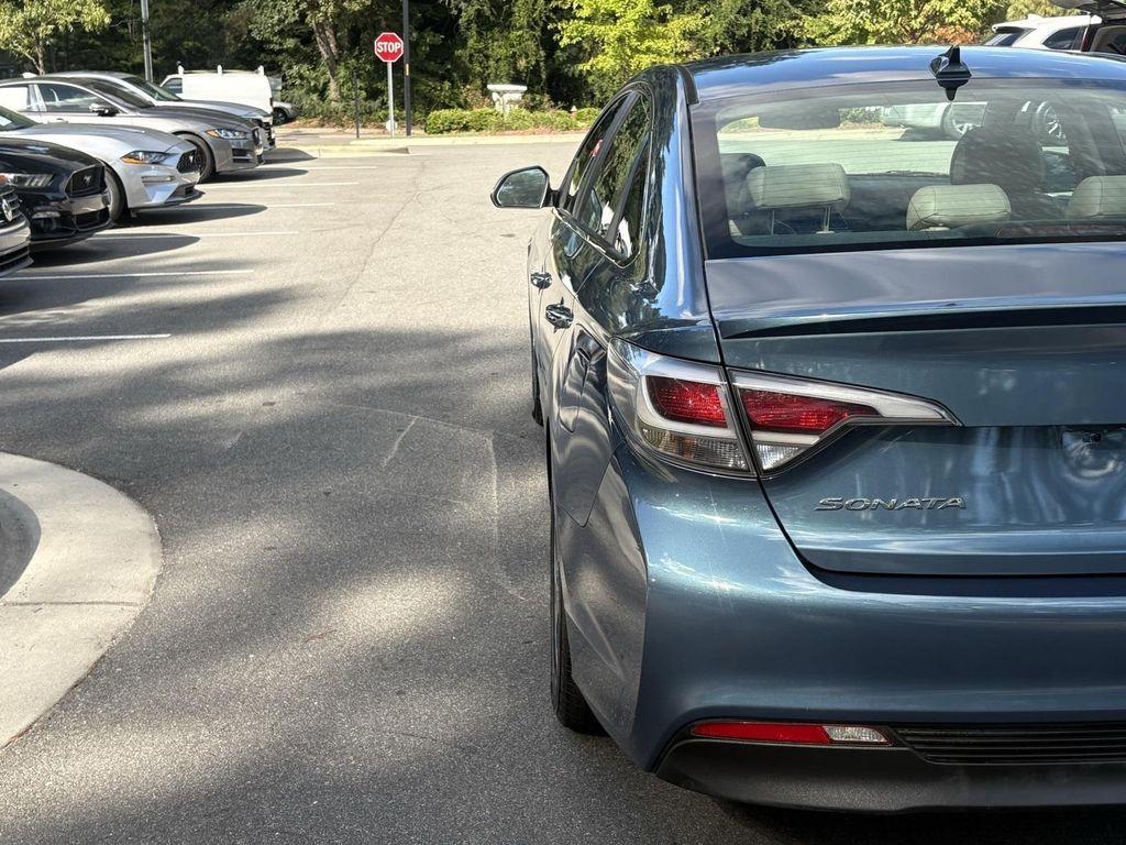 used 2016 Hyundai Sonata Hybrid car, priced at $12,995