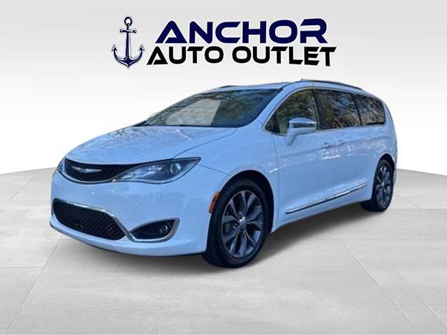 used 2017 Chrysler Pacifica car, priced at $14,895