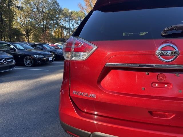 used 2016 Nissan Rogue car, priced at $14,995