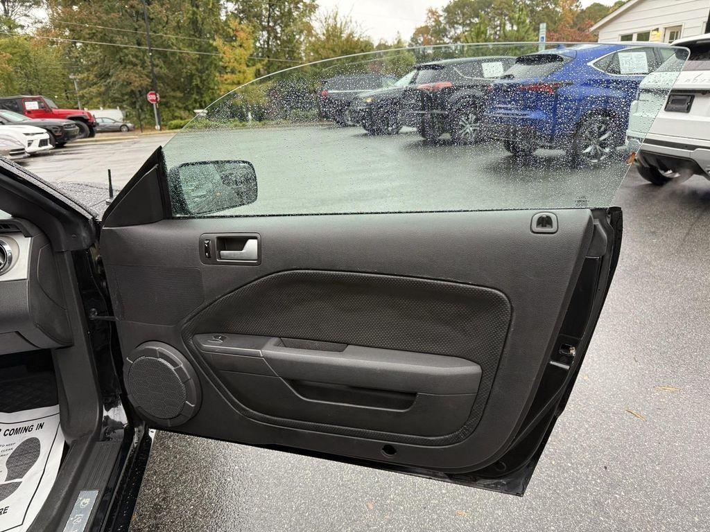 used 2007 Ford Mustang car, priced at $10,995