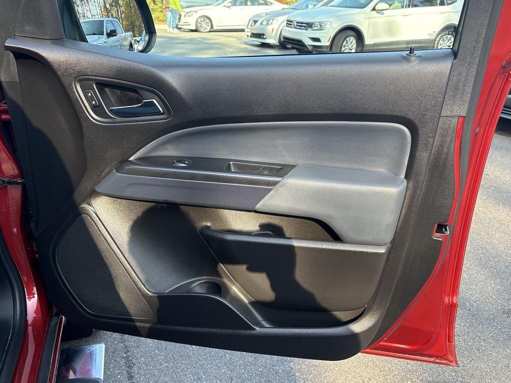 used 2015 Chevrolet Colorado car, priced at $16,995