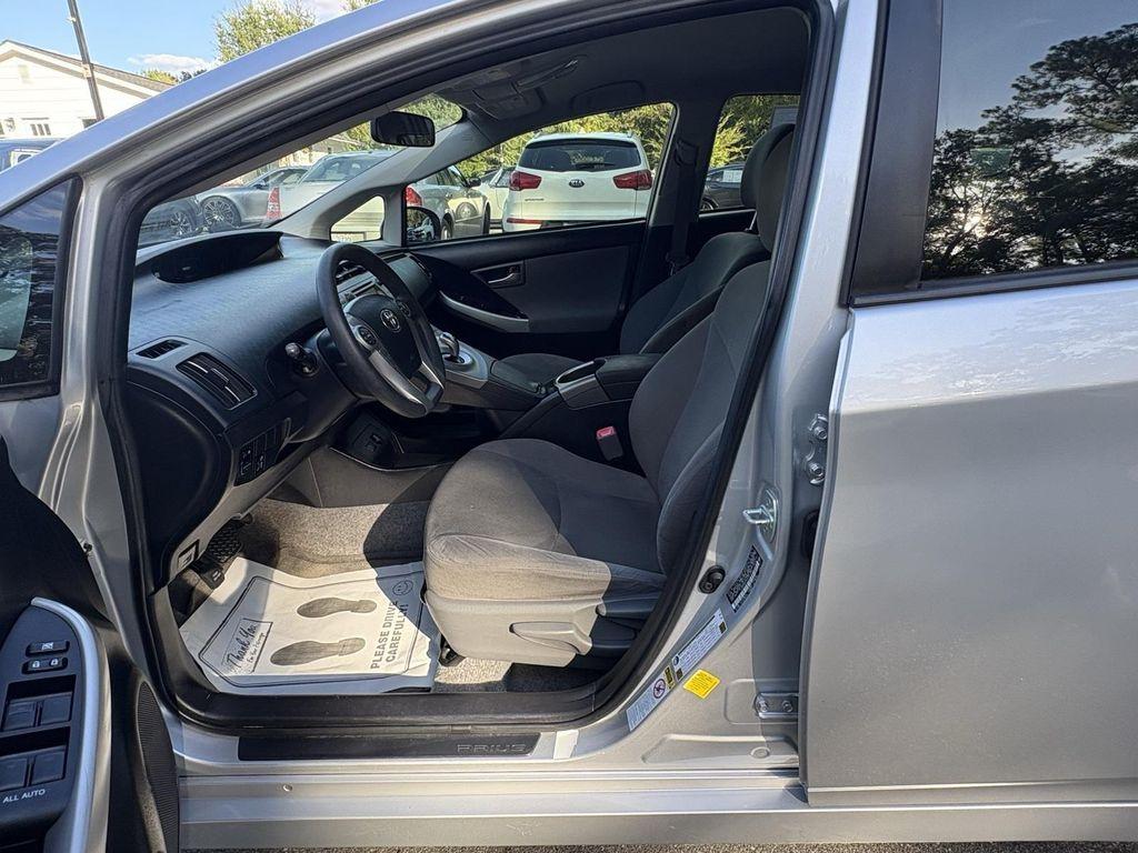 used 2013 Toyota Prius car, priced at $9,995