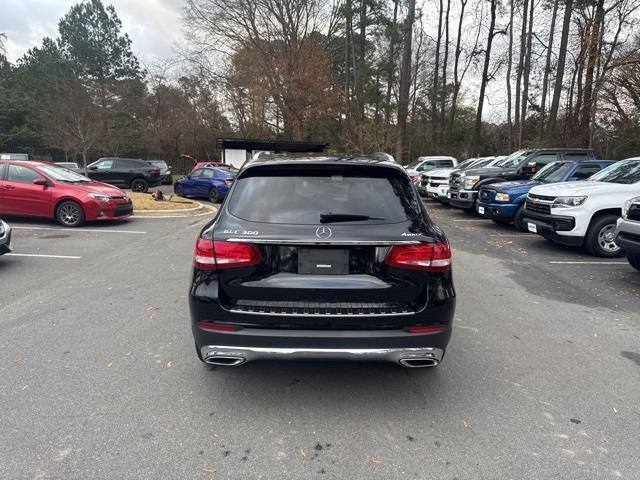 used 2019 Mercedes-Benz GLC 300 car, priced at $20,995