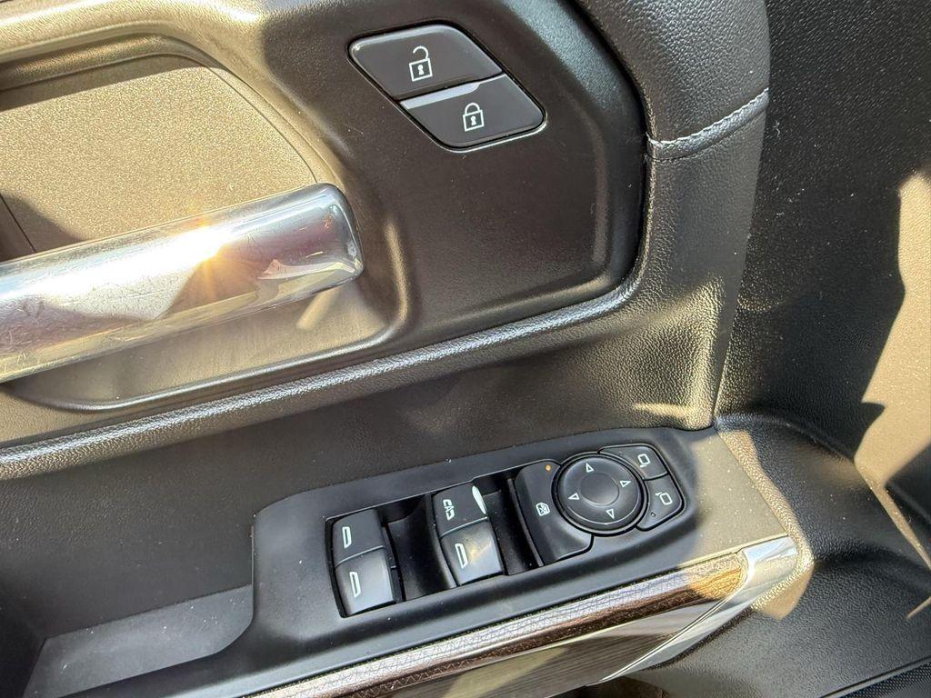 used 2021 Chevrolet Silverado 1500 car, priced at $21,995