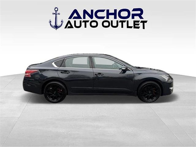 used 2015 Nissan Altima car, priced at $9,995