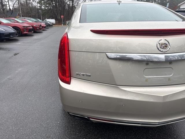 used 2013 Cadillac XTS car, priced at $10,995