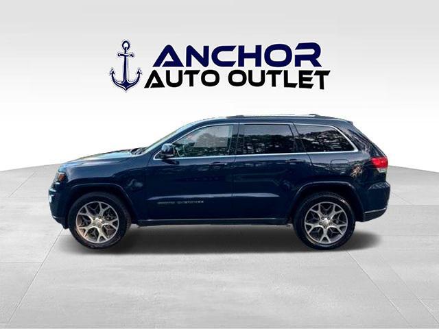 used 2018 Jeep Grand Cherokee car, priced at $15,278