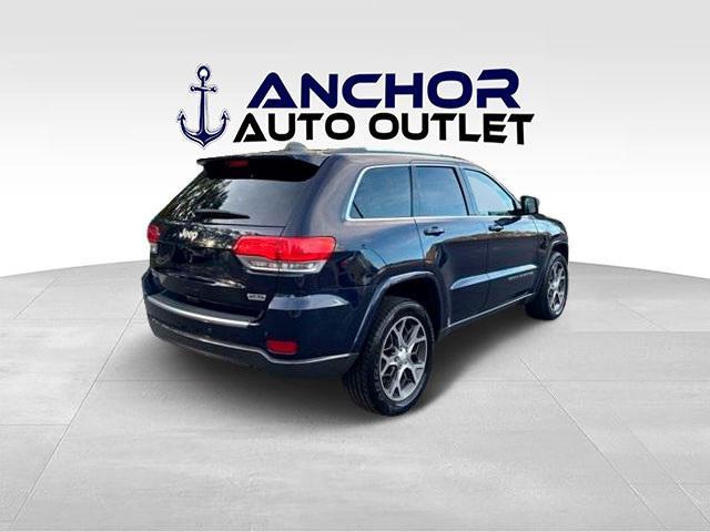 used 2018 Jeep Grand Cherokee car, priced at $15,278