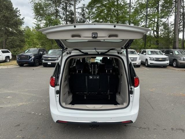 used 2017 Chrysler Pacifica car, priced at $11,995