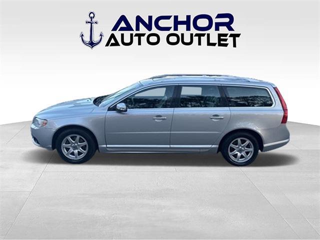 used 2010 Volvo V70 car, priced at $8,910