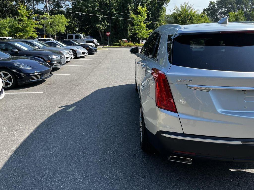 used 2017 Cadillac XT5 car, priced at $15,912