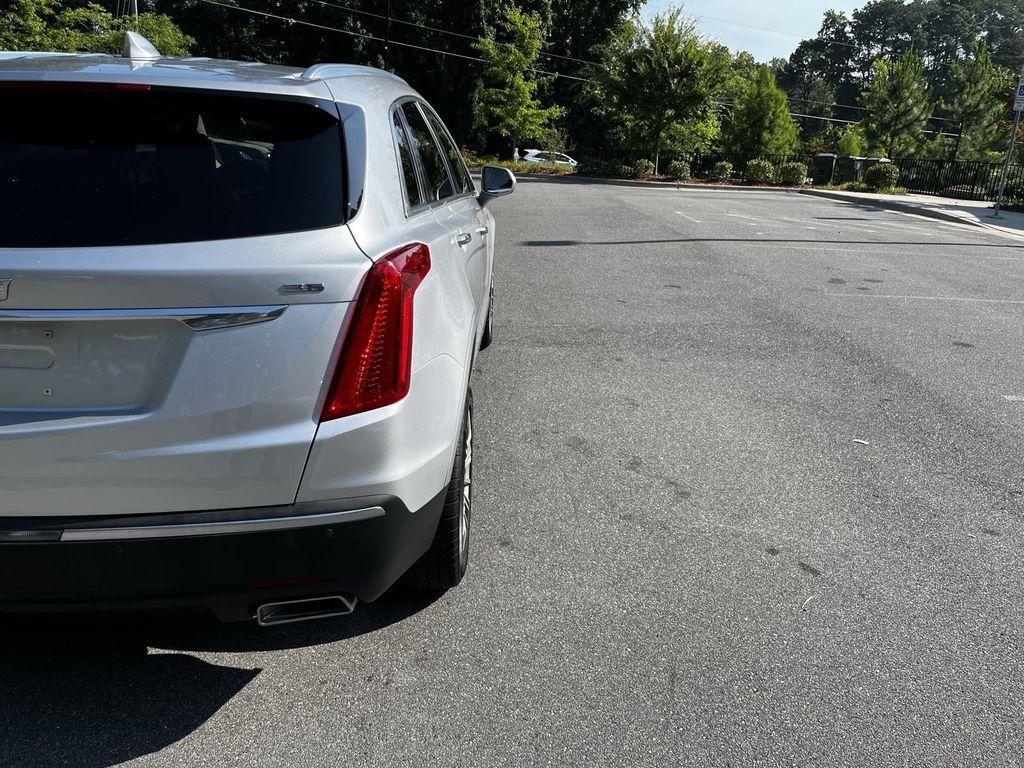used 2017 Cadillac XT5 car, priced at $15,912