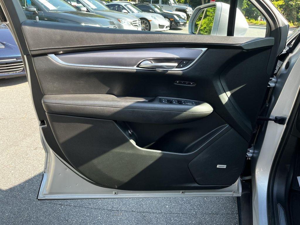 used 2017 Cadillac XT5 car, priced at $15,912