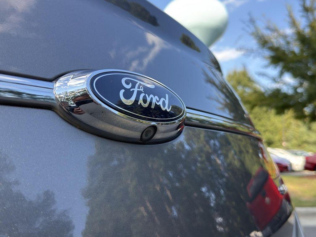 used 2014 Ford Taurus car, priced at $10,995