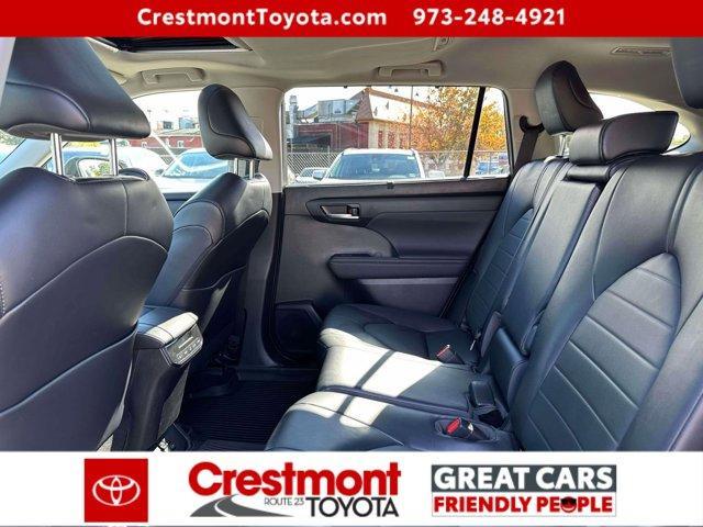 used 2023 Toyota Highlander car, priced at $37,988