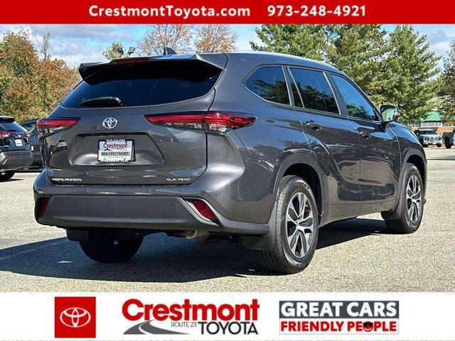used 2023 Toyota Highlander car, priced at $37,988
