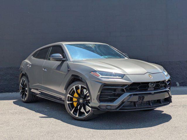 used 2022 Lamborghini Urus car, priced at $208,489