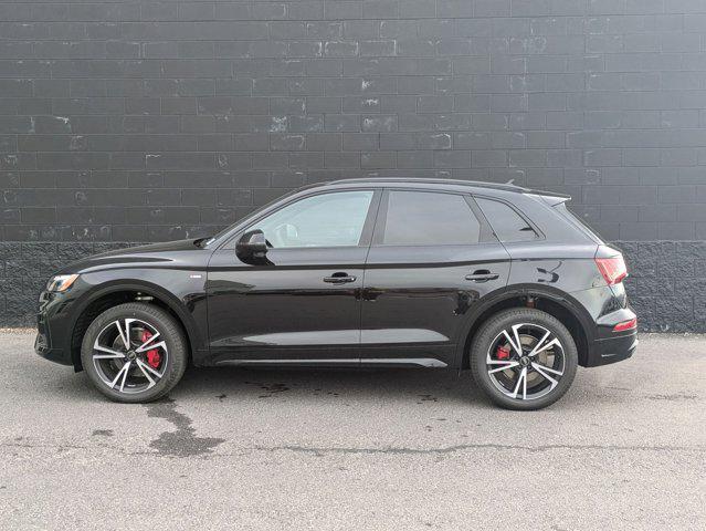 new 2025 Audi Q5 car, priced at $60,200