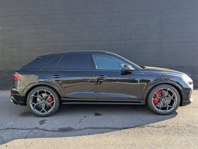 new 2025 Audi RS Q8 car, priced at $149,050