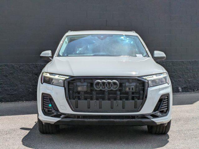 new 2025 Audi Q7 car, priced at $91,515