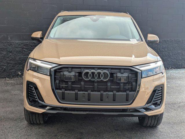 new 2025 Audi Q7 car, priced at $77,840