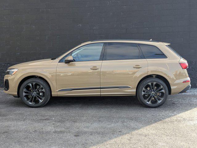 new 2025 Audi Q7 car, priced at $77,840