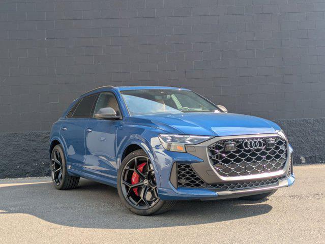 new 2025 Audi RS Q8 car, priced at $151,840