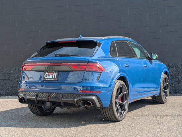 new 2025 Audi RS Q8 car, priced at $151,840