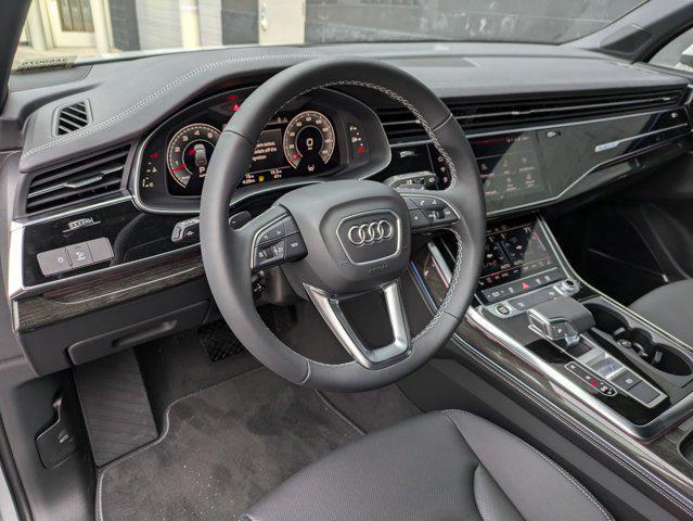 new 2025 Audi Q7 car, priced at $75,890