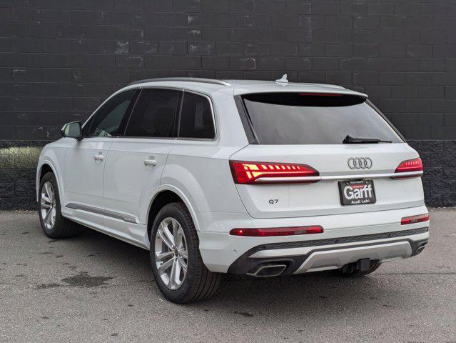 new 2025 Audi Q7 car, priced at $75,890