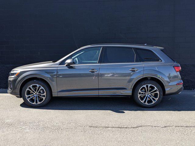 new 2025 Audi Q7 car, priced at $69,820