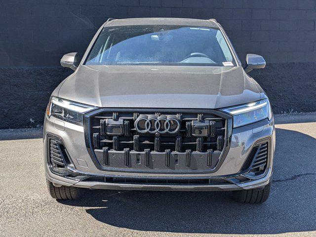 new 2025 Audi Q7 car, priced at $69,820