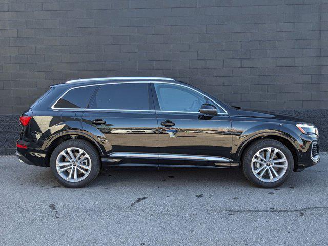 new 2025 Audi Q7 car, priced at $75,890