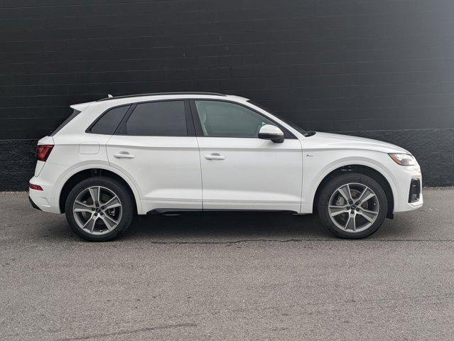 new 2025 Audi Q5 car, priced at $53,055