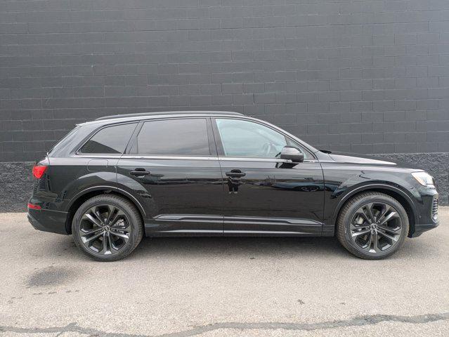 new 2025 Audi Q7 car, priced at $76,920