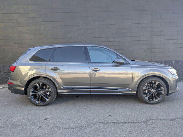 new 2025 Audi Q7 car, priced at $87,305