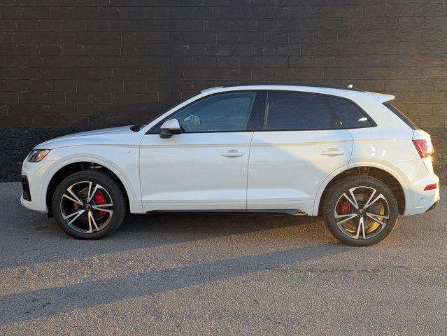 new 2025 Audi Q5 car, priced at $60,200