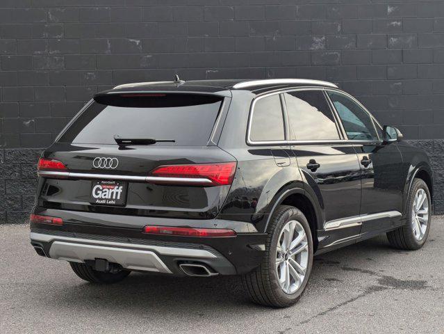 new 2025 Audi Q7 car, priced at $71,800